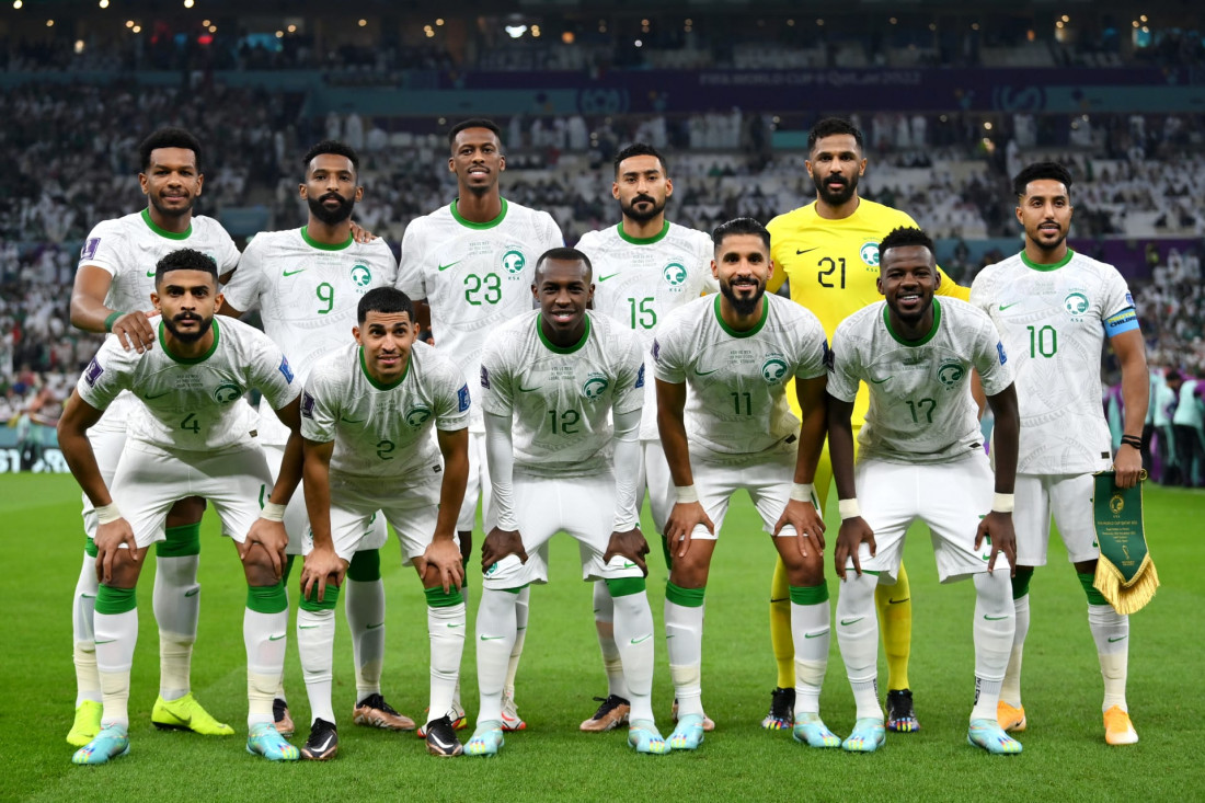 مدرب السعودية يمنع نقل المباريات الودية تلفزيونيًا